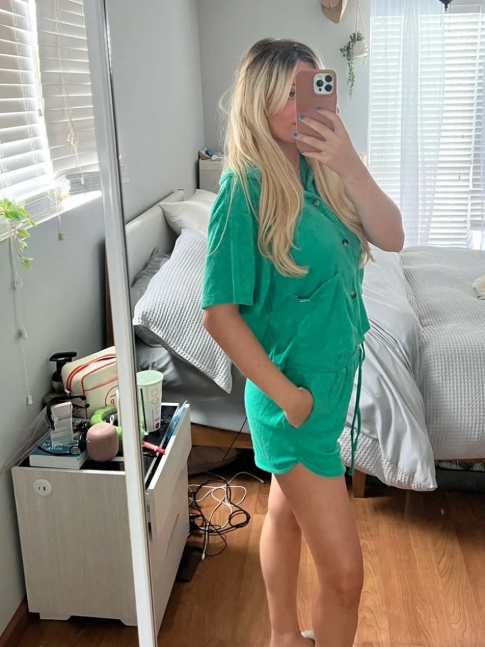 Nicole Miller 2 Piece Terrycloth Shirt and Short Set in Vivid Green - Picture 5 of 6